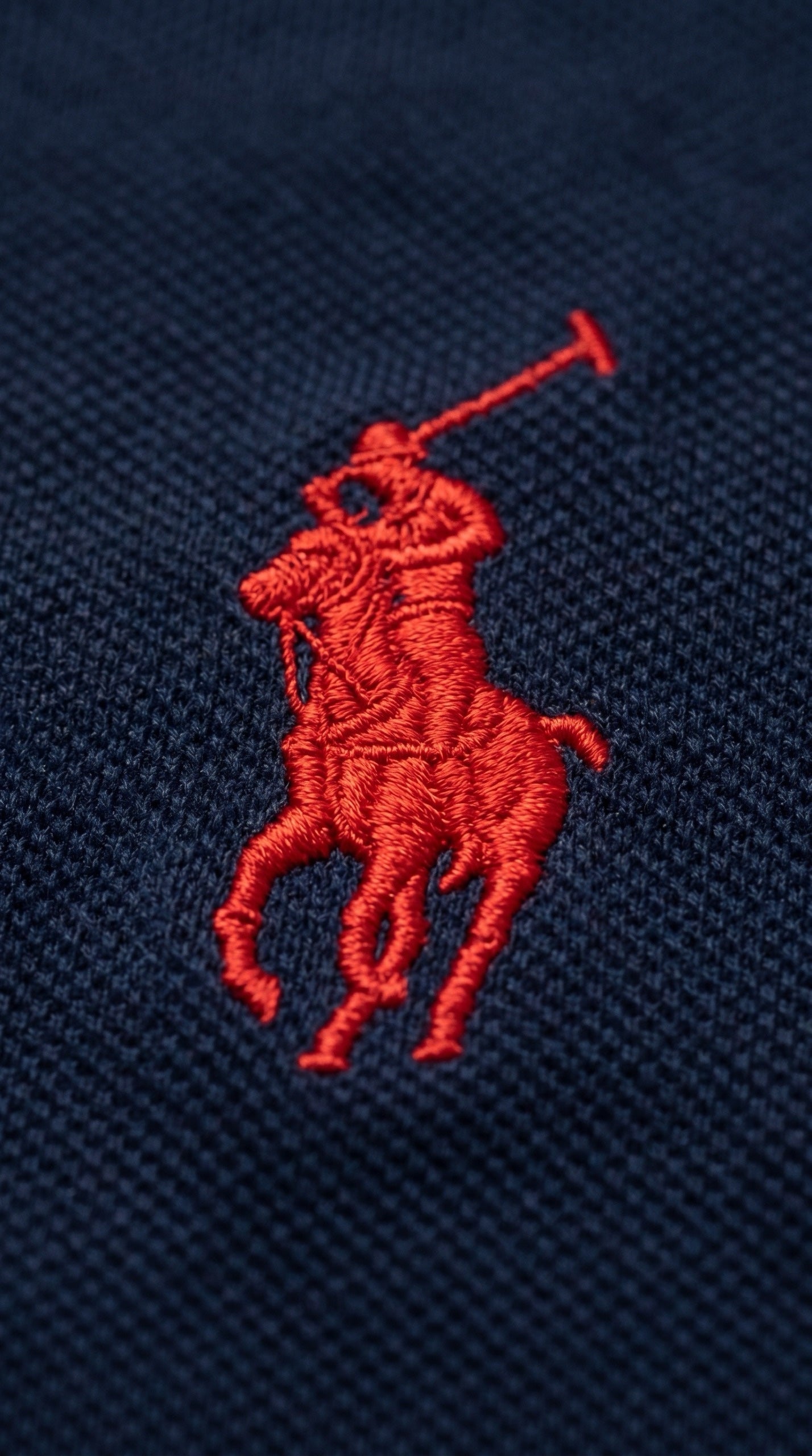 Polo tshirt in navy.