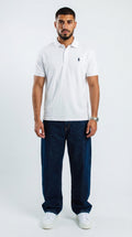 Polo tshirt in white.