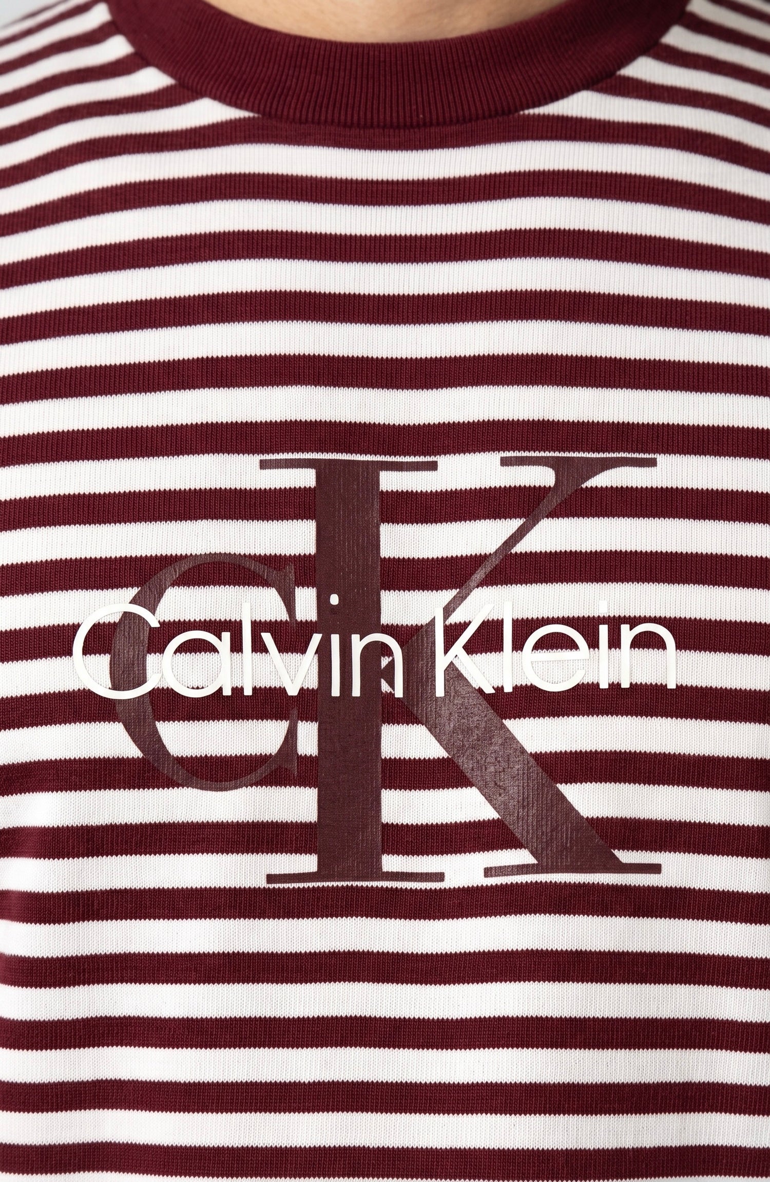 Knitted Calvin Klein T-Shirt in Burgundy