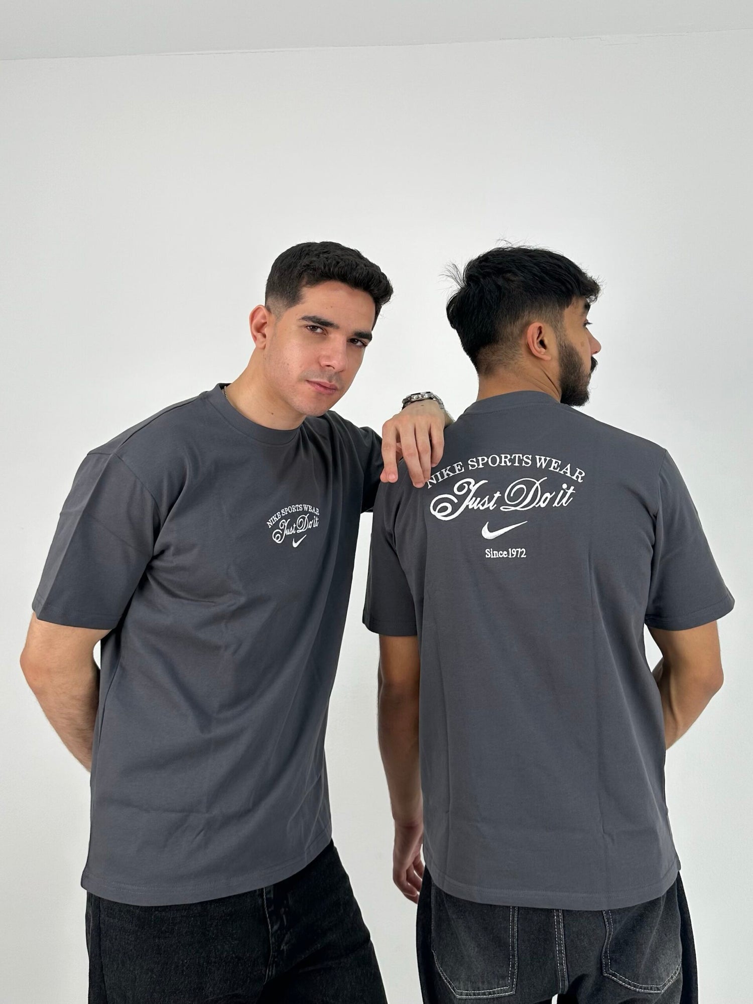 Nike T-shirt In Dark Grey