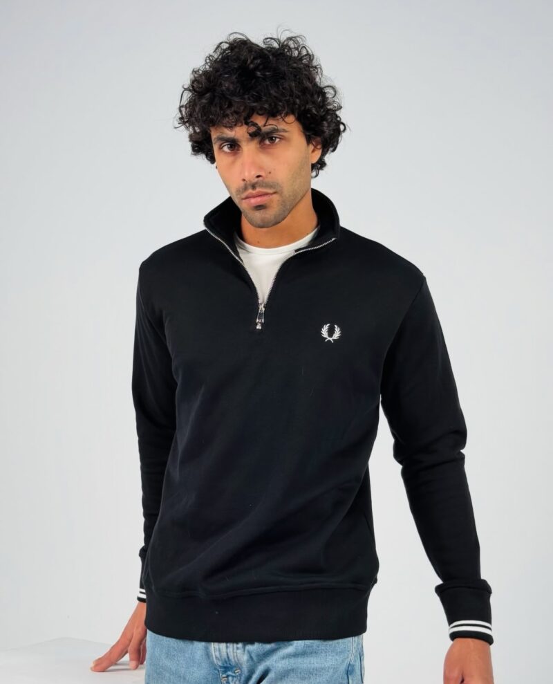 Fred Perry Quarter Zipper in Black - Image 4