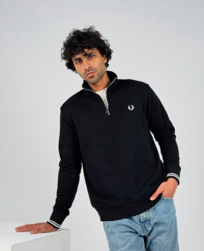 Fred Perry Quarter Zipper in Black