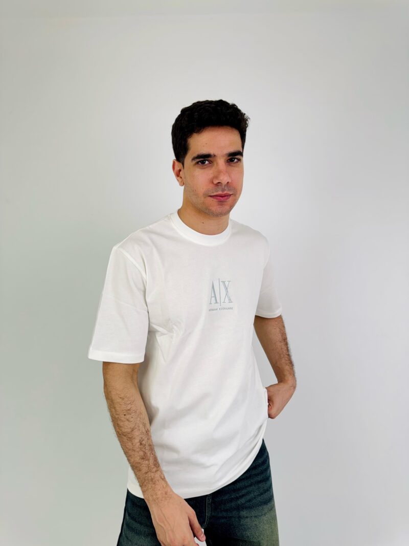 Armani Exchange Tshirt in White - Image 3